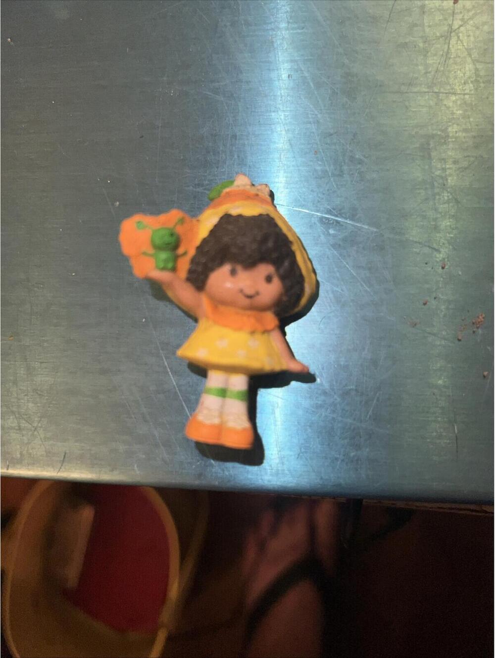 Vintage Strawberry Shortcake Mini Figure Toy
